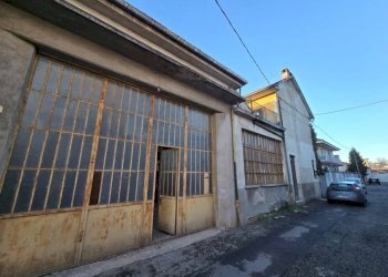 Facciata - Casa indipendente via Giansana, 16, Sommariva del Bosco - foto 1