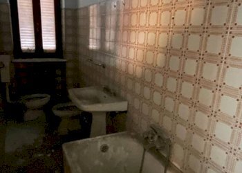 Bagno - Casa indipendente via Giansana, 16, Sommariva del Bosco - foto 13