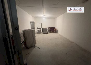 Cantina - Magazzino piazza Enrico Martini, Roma (zona Mezzocammino) - foto 20