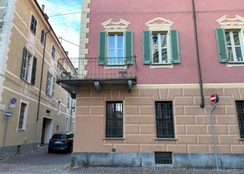 Facciata - Bilocale via Santa Croce, 8, Cuneo (zona Centro) - foto 13