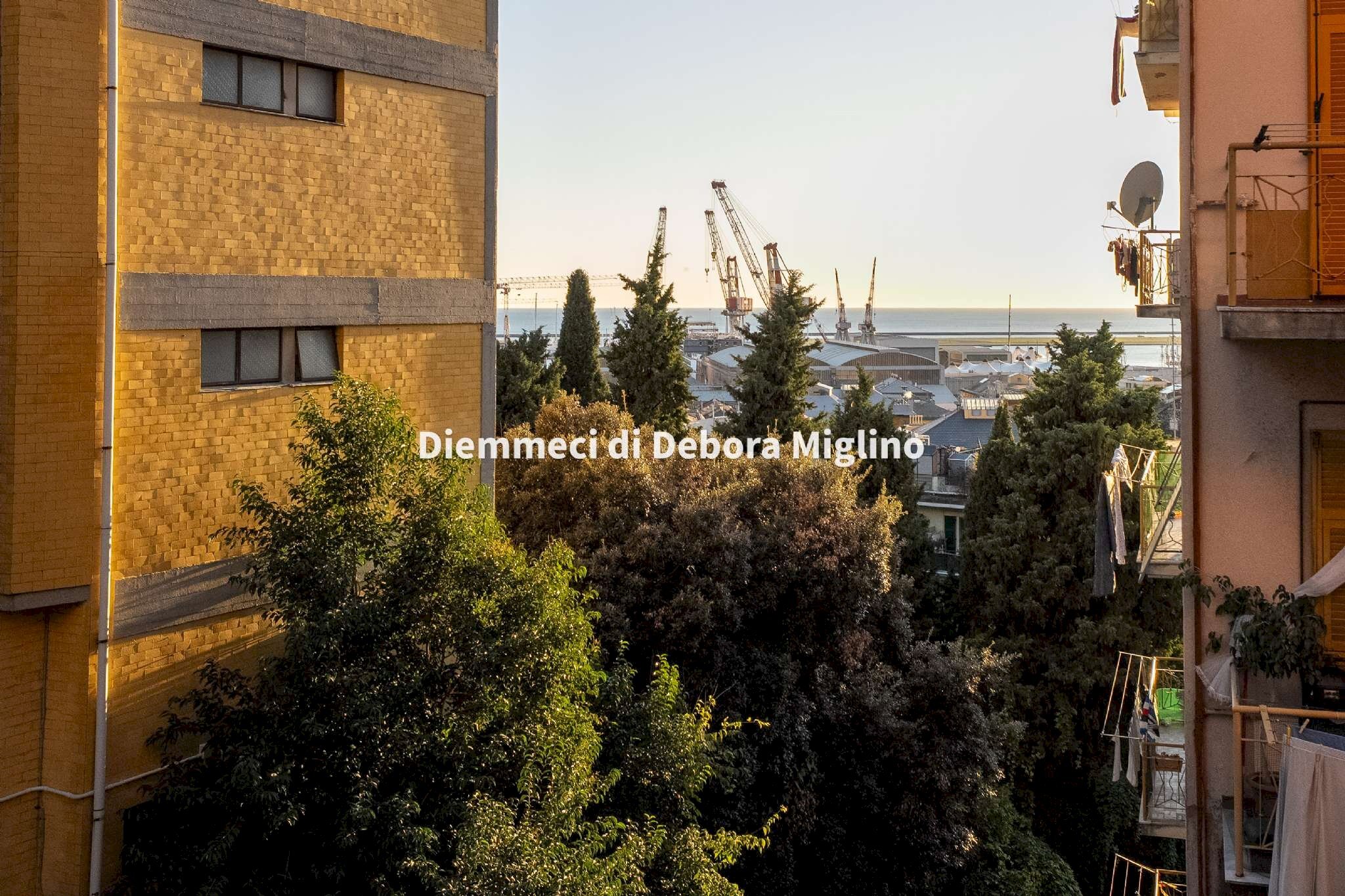 Via Gian Pietro Sery,7-59 - Appartamento via Sery, 7, Genova (zona Sestri Ponente) - foto 1