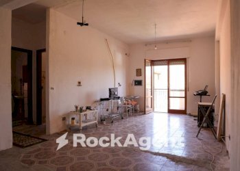 Salone - Trilocale viale Vincenzo de Filippis, 148, Catanzaro - foto 1