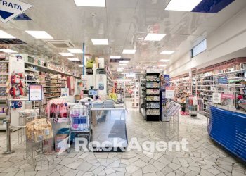 Interno non residenziale - Shop largo Paolo Mattei Gentili, 12, Roma - photo 6