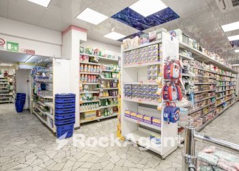 Interno non residenziale - Shop largo Paolo Mattei Gentili, 12, Roma - photo 8