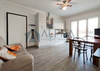 Salone - Trilocale viale Giotto, 42, Cesenatico - foto 1