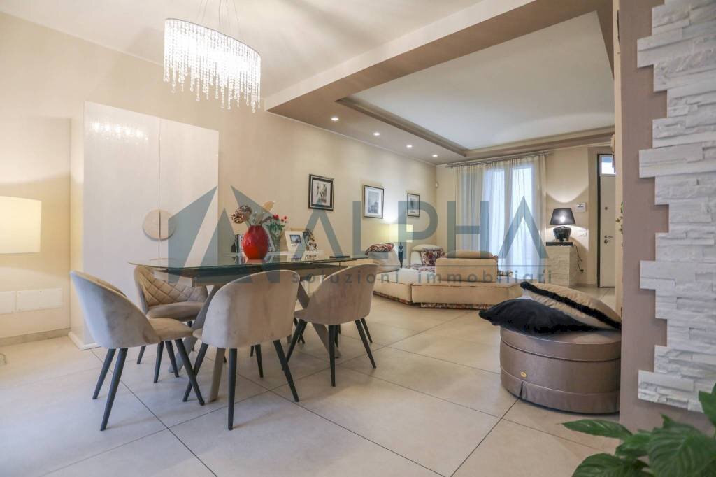 Salone - Villa a Schiera via Argenta, Forlì - foto 3