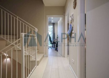 Corridoio - Villa a Schiera via Argenta, Forlì - foto 13
