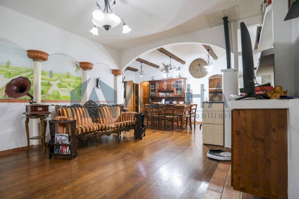 Salone - Appartamento via Virgilio, Forlì - foto 2