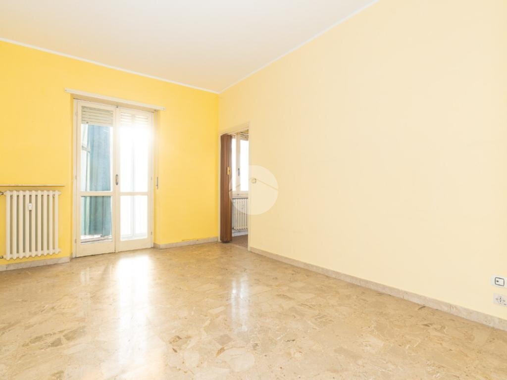 Two-room apartment Viale papa giovanni XXIII, Beinasco - photo 2