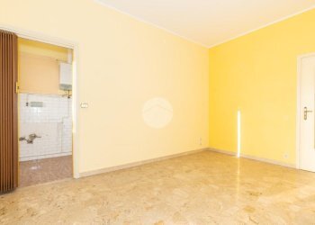 Two-room apartment Viale papa giovanni XXIII, Beinasco - photo 3