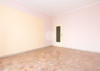 Two-room apartment Viale papa giovanni XXIII, Beinasco - photo 17