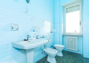 Two-room apartment Viale papa giovanni XXIII, Beinasco - photo 20