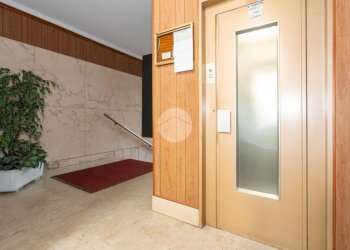 Two-room apartment Viale papa giovanni XXIII, Beinasco - photo 24