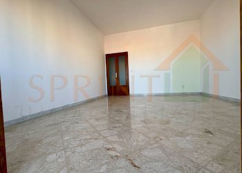 32.jpg - Quadrilocale Via Tenente Barletta  16, Monopoli - foto 10