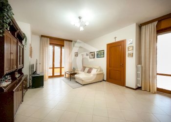 F6248F48-C9F8-4ABE-B1B1-6762A17FC993.jpeg - Quadrilocale Jesi - foto 1