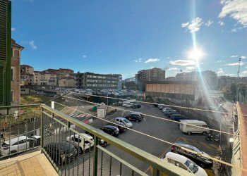 BALCONE - Appartamento Via Piave 25, Savona - foto 17