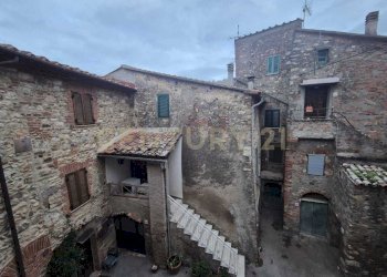 AFFACCIO ESTERNO 1.jpeg - Three-room apartment Piazza Porta Conti 23, Civitella Paganico - photo 1