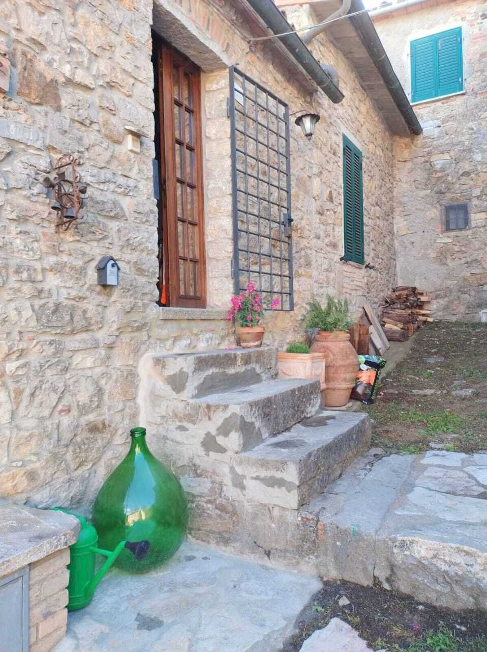 PHOTO-2025-11-27-18-20-21 (2).jpg - Four-room apartment via pò 14, Semproniano - photo 3