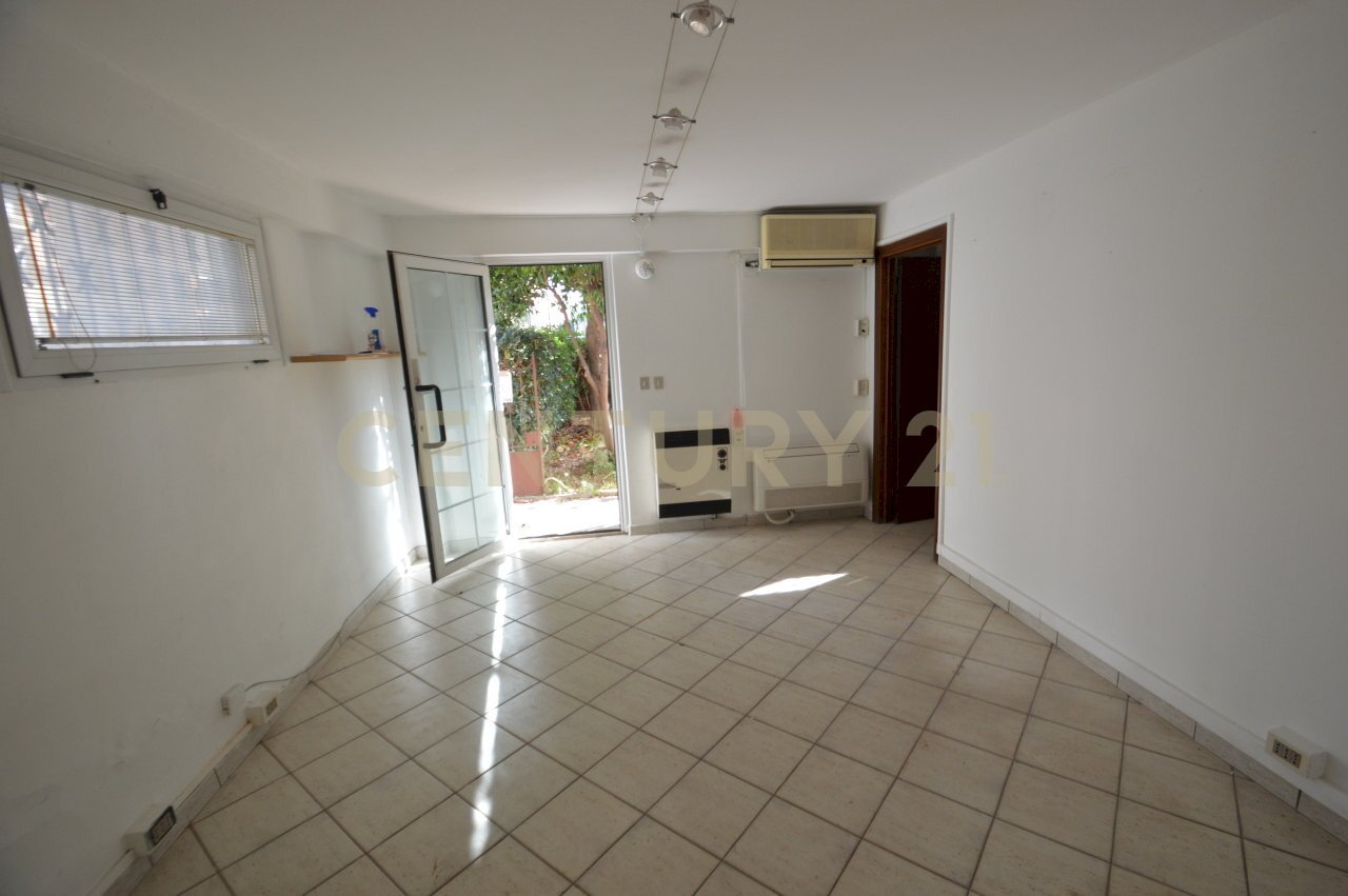 DSC_0060.JPG - Ufficio VIA ADAMELLO 70B, Grosseto - foto 1