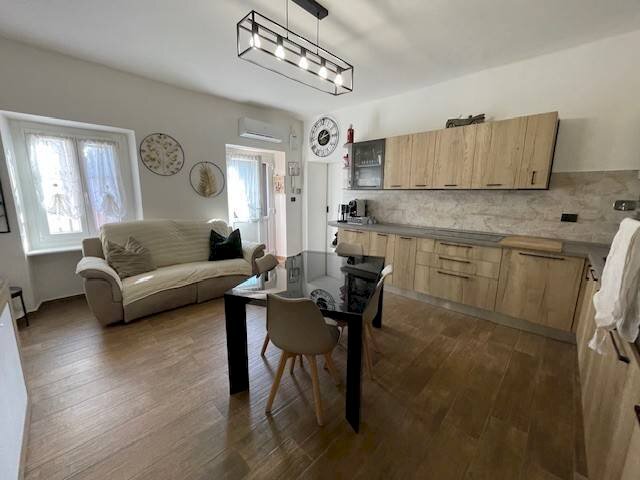 Two-room apartment Torino - photo 1