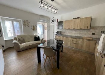 Two-room apartment Torino - photo 1