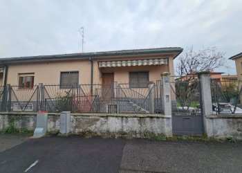 Villa via Fontanile dei Frati, frazione Seggiano, Pioltello - foto 3