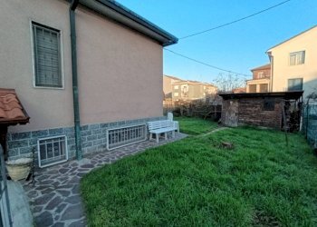 Villa via Fontanile dei Frati, frazione Seggiano, Pioltello - foto 27
