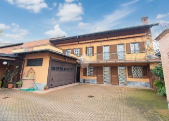 Casa indipendente Str. Roveglia Ruffini, Leini - foto 1