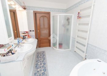 Casa indipendente Str. Roveglia Ruffini, Leini - foto 24