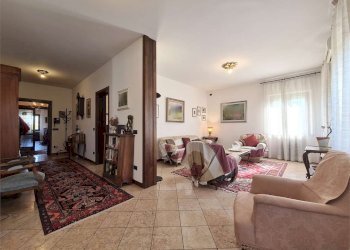 Porzione di casa Modena (zona Circoscrizione 1) - foto 30