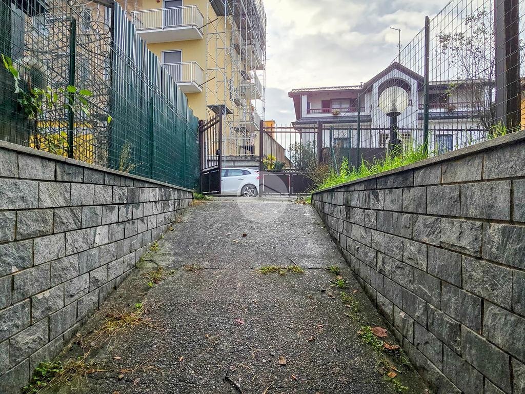Box Via Vittorio Veneto, Garbagnate Milanese - photo 3