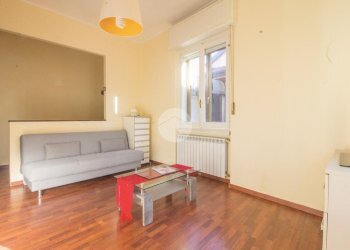 One-room apartment Via Bernardino Luini, Garbagnate Milanese - photo 10