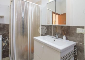 One-room apartment Via Bernardino Luini, Garbagnate Milanese - photo 16