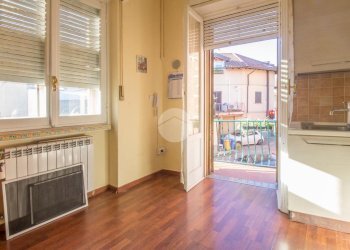One-room apartment Via Bernardino Luini, Garbagnate Milanese - photo 19
