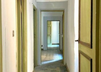 Corridoio - Four-room apartment via di Panico, 5, Roma (neighborhood Centro Storico) - photo 10