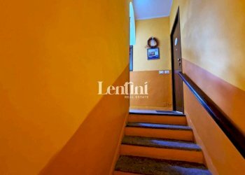 Interno palazzo - Stabile - Palazzo vicolo Sant'Ambrogio, Valenza - foto 8