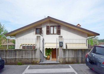 Facciata - Villa via Dottor Antonio Turco, 23B, Monastero di Vasco - photo 3