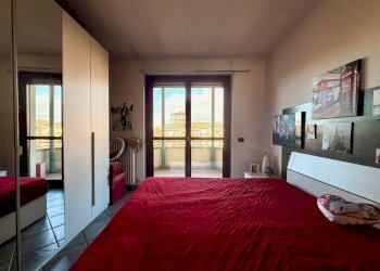 Camera da letto - Quadrilocale viale Eloisia Barbaroux, 43, Carmagnola - foto 18