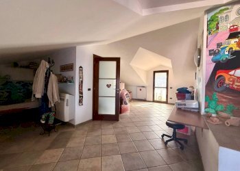 Mansarda - Quadrilocale viale Eloisia Barbaroux, 43, Carmagnola - foto 26