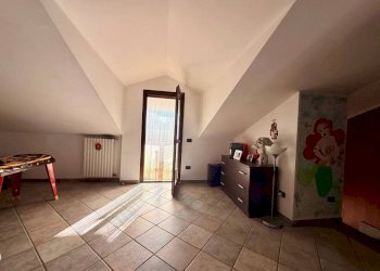 Mansarda - Quadrilocale viale Eloisia Barbaroux, 43, Carmagnola - foto 32