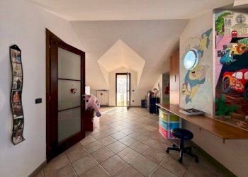 Mansarda - Quadrilocale viale Eloisia Barbaroux, 43, Carmagnola - foto 34