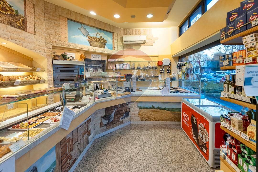 Dispensa di stoccaggio - Negozio Viale Ungheria
28, Milano - foto 3