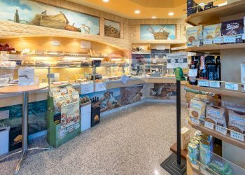 Dispensa di stoccaggio - Negozio Viale Ungheria
28, Milano - foto 1