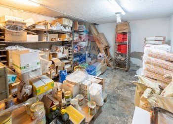 Dispensa di stoccaggio - Negozio Viale Ungheria
28, Milano - foto 21
