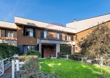 Casa all\'aperto - Villa Via Mario Greppi
 
17, Buccinasco - foto 1