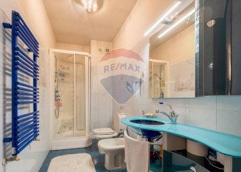 Bagno - Villa Via Mario Greppi
 
17, Buccinasco - foto 21