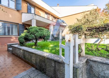 Terrazza - Villa Via Mario Greppi
 
17, Buccinasco - foto 35