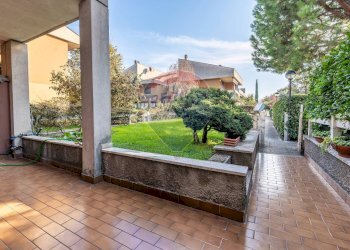 Terrazza - Villa Via Mario Greppi
 
17, Buccinasco - foto 36