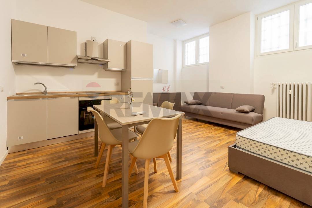 Sala da pranzo - Monolocale Via San Mansueto
 
5, Milano - foto 3