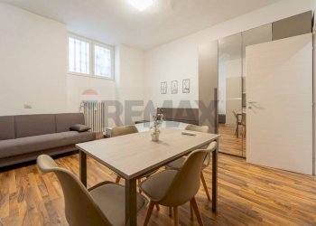 Sala da pranzo - Monolocale Via San Mansueto
 
5, Milano - foto 2
